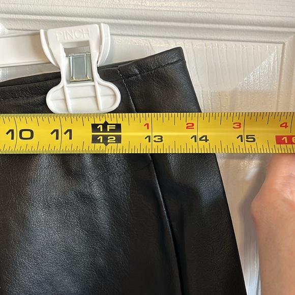 Faux leather Mini Skirt - Picture 5 of 6